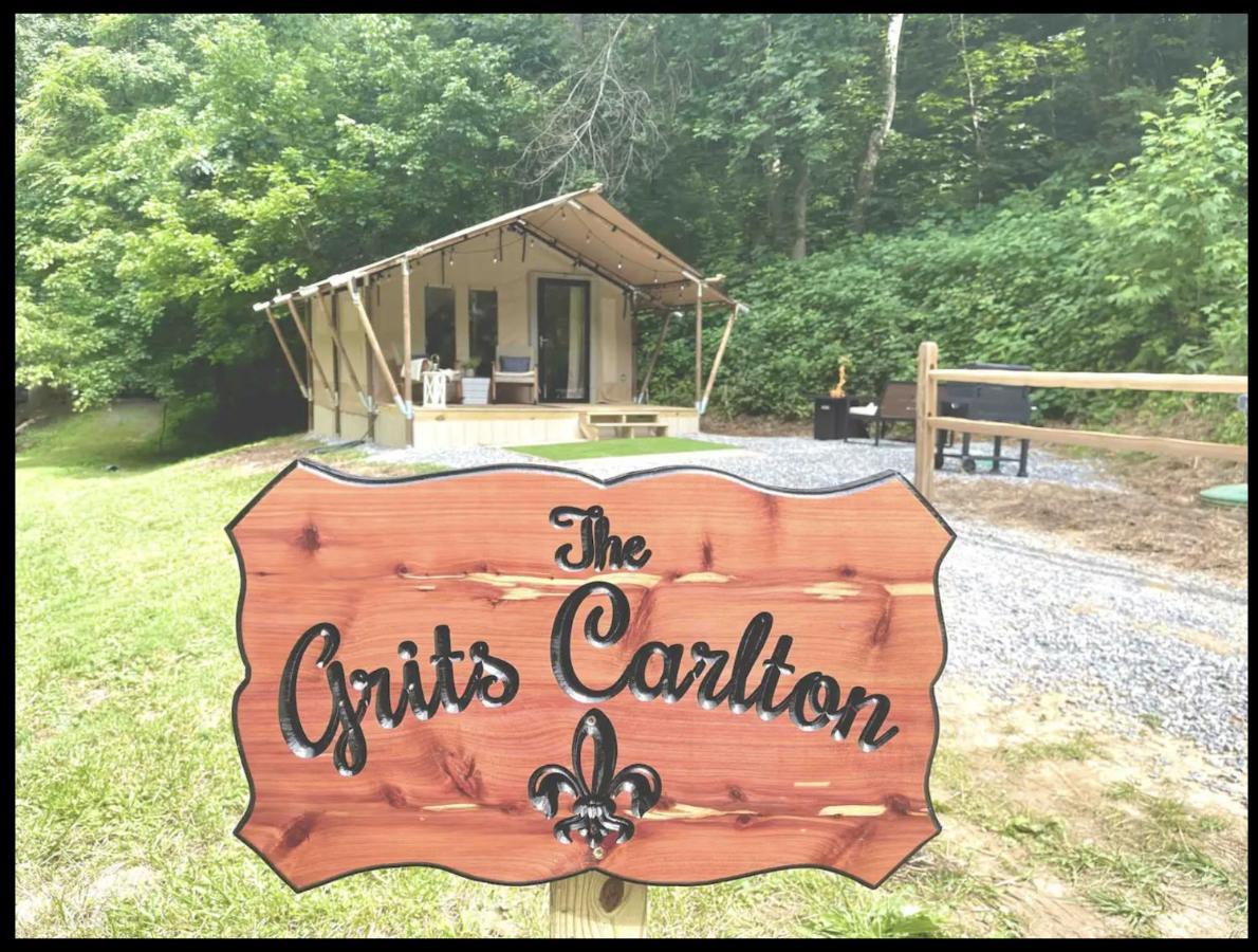 Firefly Season Glamping Hotel เซอเวียร์วีล ภายนอก รูปภาพ